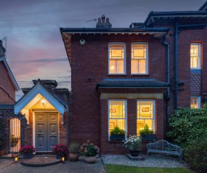 Twilight image of the front of the home